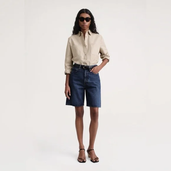NWT Toteme Classic Bermuda Knee Length Cotton Denim Shorts Jorts Dark Blue Wash